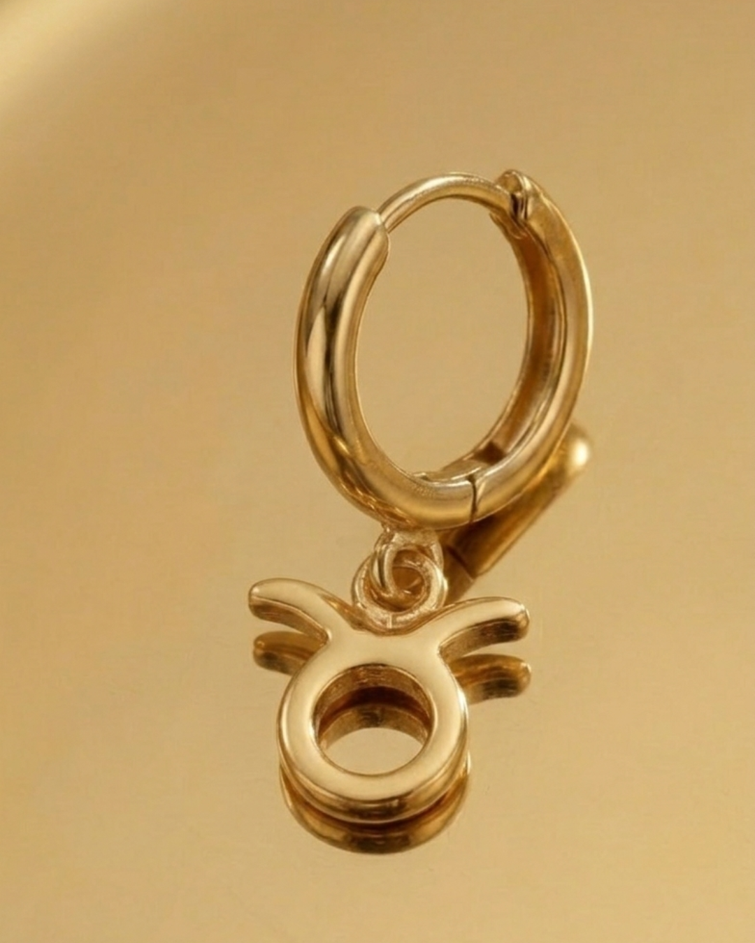 Orecchino Segno Zodiacale Toro - Oro