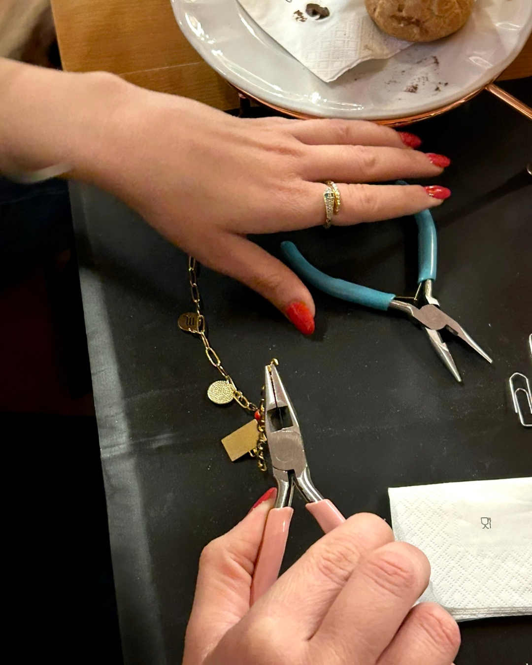 18/06 Workshop - Tarocchi, Aperitivo & Collana Personalizzata 49€